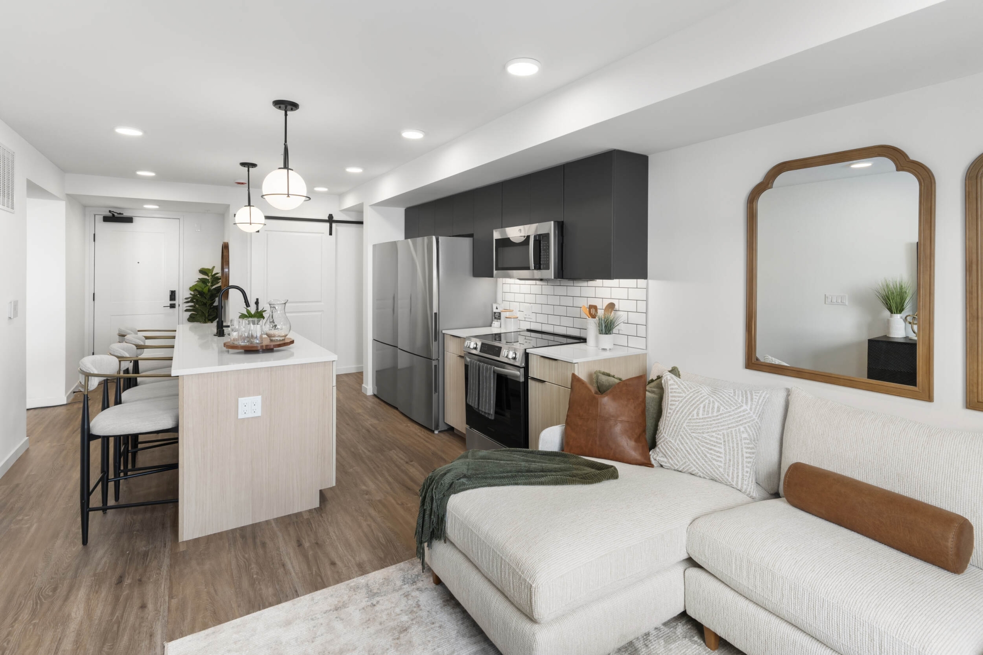 the loop 2bed 51