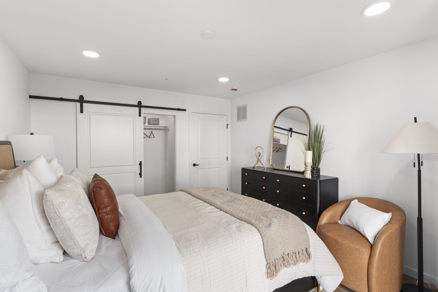 the loop 2bed 79
