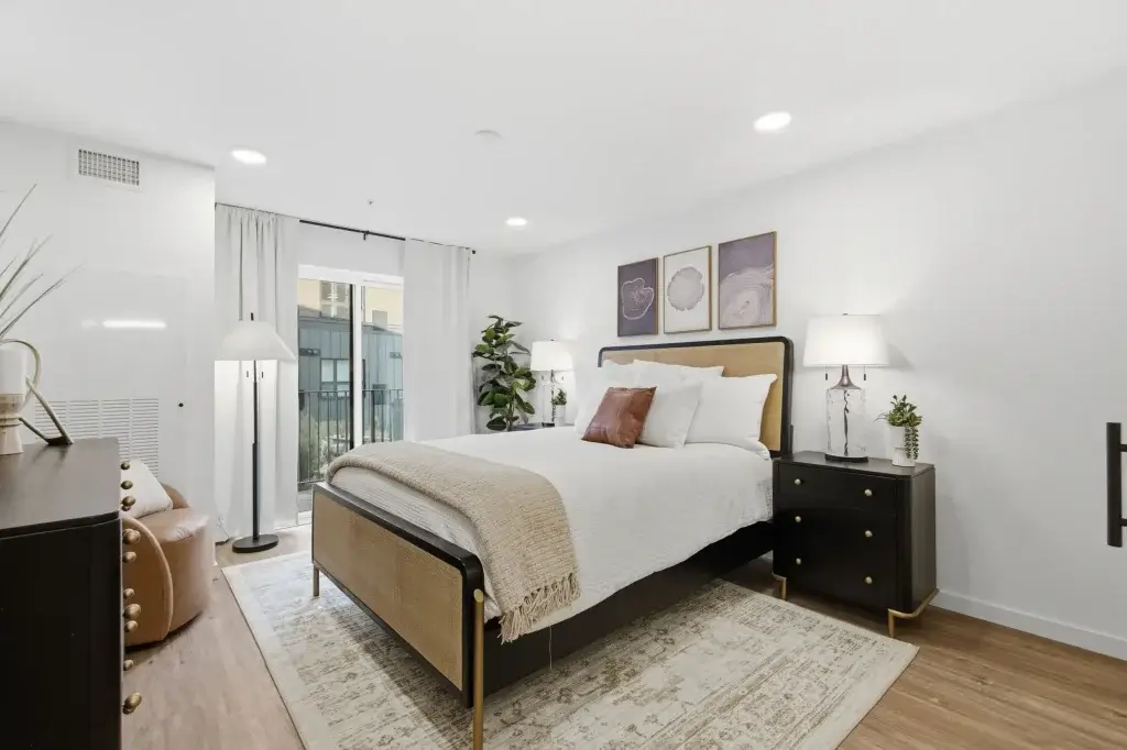 2bed2bath 22